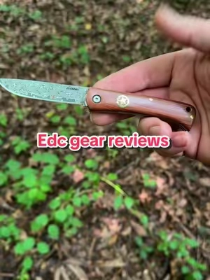 Joy raining Damascus pocket knife! #edc #edcgear #pocketknife #bluecollar 