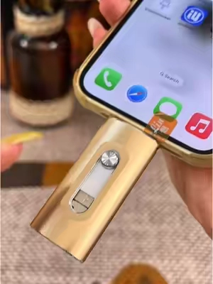 Is your phone or computer always running out of space? 📂⚡ This 3-in-1 flash drive lets you save and transfer files super fast. It works with Android, PC, and more devices. Small, fast, and super useful. #memorystorage#USBStorageDevices#tiktokshop#DealsforYouDays#Summervibes 