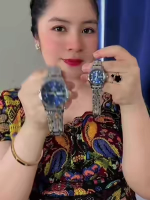 Están bellísimos y en tres colores disponibles.🥰🥹#reloj#duo#enamorados#detalles_que_enamoran#tiktokshopcreatorpicks 
