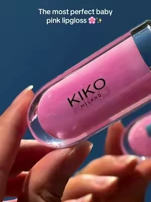 05 Pearly Pink is one of our best selling 3D Hydra Lip Glosses for a reason! ✨💜 #HaveYouMetKIKO #kikomilano #3dhydralipgloss 