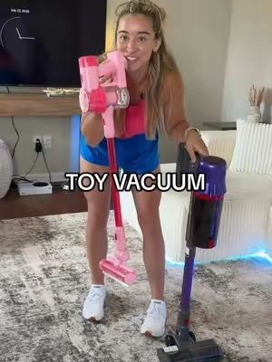 Mom hack - turn play time into clean time 🤭🤯 #toddlertoys #toyvacuum 