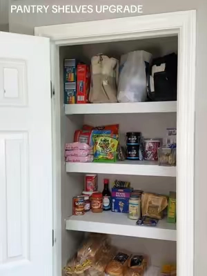 the way the pantry feels more put together! 😍 and nothing falling through the shelves!! #pantry #wireshelfcover #pantryupgrade #homeupgrades #budgethome 