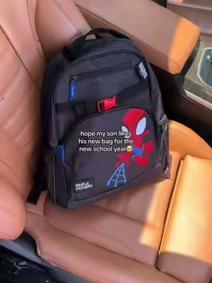 they have so many options!! #momfinds #kidsbackpack #backtoschoolshopping #backpack 