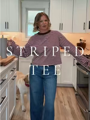 a 10/10 everyday striped tee 🤎 pink + brown is that combo — comfy, flattering, and easy to style #tiktokshop #everydayoutfits #casualstyle #stripedtee #falloutfits 
