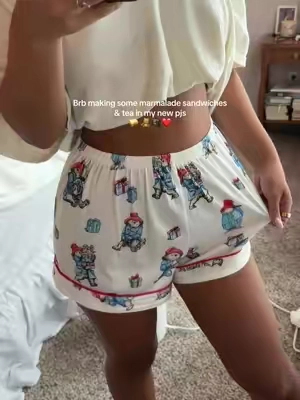 And yes they come with a matching top ❤️ #OOTD #paddingtonbear #paddington #pjs #pjset 