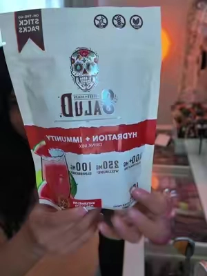 Before the gym 🫶🏼 @Taste Salud #foryoupage #gymmotivation #contentcreator #hydration #tiktokshop 