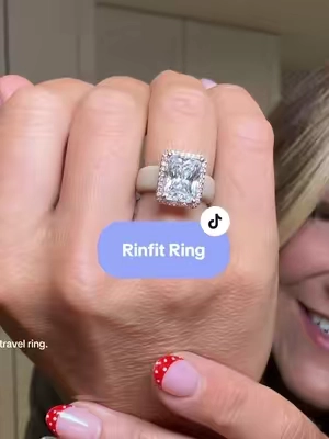 Why wear your expensive jewelry on vaca with chances of losing it when you can wear this gorgeous travel ring from @Rinfit Rings 
