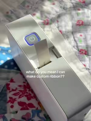 Game changer for giving handmade gifts!! #sewing #handmadegifts #sewinginspiration 