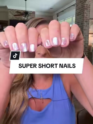 Super short nails are the best if you are an office girl or constantly break the longer ones!  #pressonnails #nails #pressons #shortnails 
