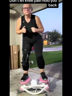 Your knee will feel more stable and secure with an Anaconda knee brace. #anaconda #kneebrace #kneesupport #kneepain