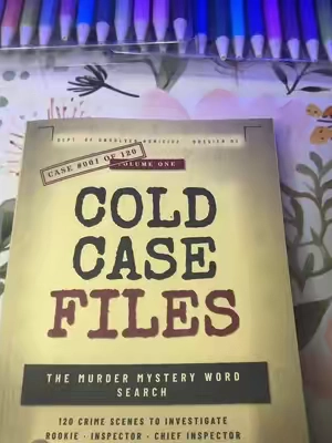 Let’s play #thecoldcasefiles #puzzletok🧩 #murdermystery #puzzlegame #puzzlesoftiktok 