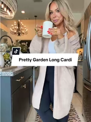 Color Oat Milk is the first to sell out🤎 this Cardi is like wearing a blanket. Comfy & looks so chic @PrettyGarden @PrettyGarden Official  #fallcardigan #cardigans #oversizedcardigan #midsizeoutfits 