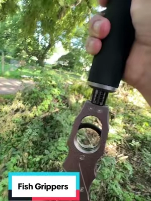 Hands down my favorite Fish Grippers #fishinggear #catfishing #fishgrip #Summervibes #fishtok 