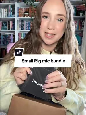 This new bundle includes the wireless mic system plus silicone covers, so you can match your setup while keeping your mics protected. The audio quality is amazing, and I love how small and discreet they are on camera. 🎤 Wireless mic bundle 🎨 Includes silicone covers 🔊 Clear audio with noise reduction 🔋 Charging case for all-day filming #SmallRig #WirelessMic #ContentCreator #CreatorTech #FilmingGear