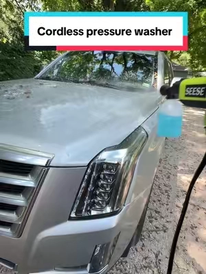 This thing is perfect 👌 #cordlesspressurewasher #deepclean #tiktokshopsummersale #carwashing #outdoorcleaning 