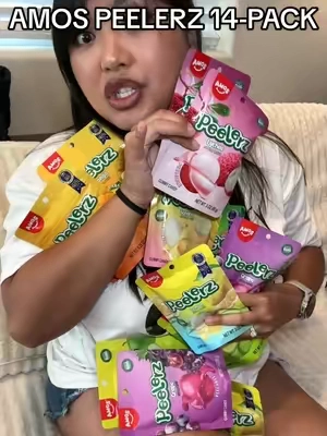 Amos is my favorite fruit gummy candy! #peelablegummy #fruitpeeler #peelerz #candy #amossweets 