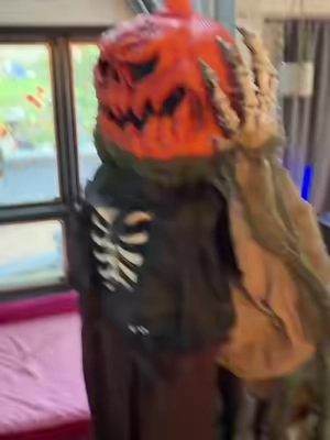 Skip the inflatable—this life-size pumpkin head animatronic brings your Halloween display to life with lights, sound, and serious haunted house vibes. Grab one before Halloween inventory disappears.  #HalloweenDecor #AnimatronicHalloween #OutdoorHalloween #FrontPorchDecor #HalloweenProps 