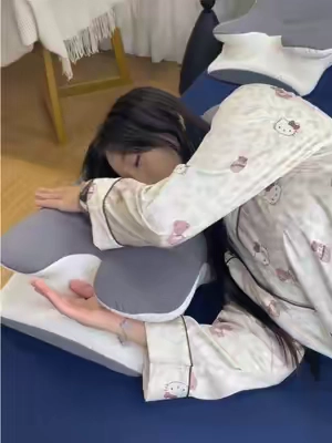 They finally put the viral mellow cloud cooling cervical pillows back in stock! #pillows #tiktokshop #ergonomicpillow #foryoupage #neckpain 
