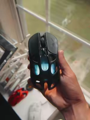 Thoughts of the Gravastar Mercury X Pro? | 10% off code: kohii on Gravastar#techtok #gravastar #gamingmouse #desksetup #fyp 