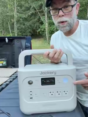 The Jackery Explorer 1000 v2 portable power station features a 1070Wh lithium iron phosphate battery, 1500W output power, and 1-hour fast charging    #generator #portablepowerbank #powerstation #tiktokshopsummersale #tiktokshopcreatorpicks @Jackery Direct 