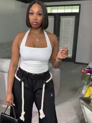 Simple look 🤍🖤 (Top- M, Pants- L, 5’6, 168) #foryoupage #fashioninspo #fashiontiktok #fashion #outfit 