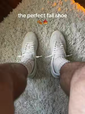 These adidas sambas are the perfect for end of summer/fall. I recommend going up a half size especially if you have wide feet. If you like a snug fit stay true to size #adidassamba #adidas #shoes 