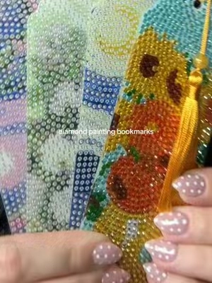 these diamond painting bookmarks are so adorable! ✨ #bookmark #diamondpainting #diamondart #BookTok #craft 