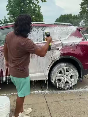 Car Wash And Vehicle Cleaning, Cordless Power Washer, Pressure Washers, Foam Sprayer #creatorsearchinsights #carwash #cordlesspressurewasher #cleaning #arjunchuwan @Kepeak Garage 