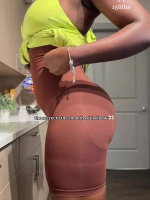 what waist!??? and this shorts are on sale rn!😍🥳🫧🌸😩❄️✨🫧 #shapellx #shapellxbodysuit #shapellxcurve #shapewear 