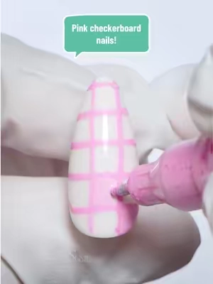 Pink checkerboard nails! So easy with this precision nail art pen! 👉Check my shop! #melodysusie #nailbeginner #nailart #nailartvideos #nail 