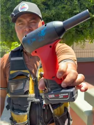 Que te parece esta chulada de Sopladora Blower for Milwaukee For M12 12V Lithium Battery Powered Jet Dry Blower, 3 Gear Adjustable Air Duster, Jet Fan Mini Blower for Tools, Car, Computer, Keyboard (No Battery) #carpenter #construccion #carpentry #tools #milwaukee 