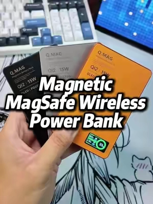 🔋 A portable MagSafe charger with a battery display? I'm sold. #magsafe #powerbank #wirelesscharger #appleaccessories #techtok
