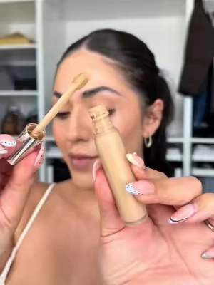 A concealer that covers without looking cakey 🤩 @Haus Labs  #hauslabs #hauslabsconcealer #grwm #tiktokshopcosmetics #tiktokshopsummersale 