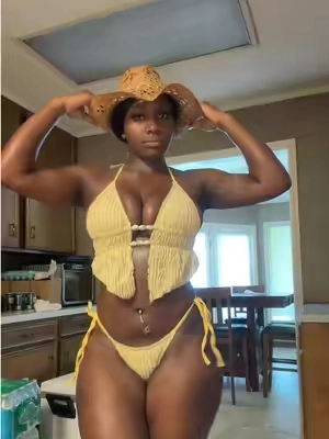 nah this bikini was too cute 