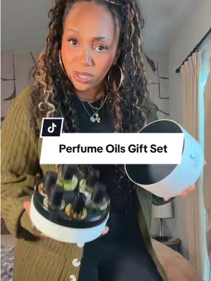 Women’s Perfume Oil #perfumeoil #perfumeoils #perfumeforher #womensperfume #womensfragrance @Eternal Perfume Oils 
