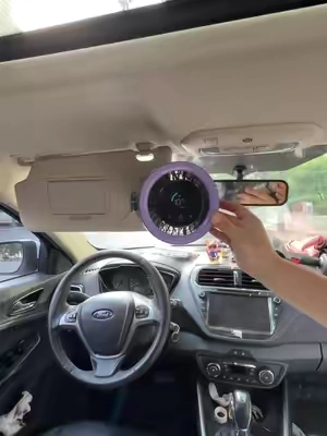 Stop letting your baby sweat in the hot back seat! 🛑👶 This wireless clip-on fan is an absolute game-changer for summer road trips and outdoor family adventures. 🚗⛺️
 
 Clip it to the car headrest, stroller, or camping chair—it goes wherever you go. The quiet turbo motor keeps your little one cool without waking them up. 🤫
 
 Hurry and check the orange cart below before this viral fan sells out! 🛒👇
 #carhacks #roadtripessentials #outdoorfamily #babygear #strollerfan