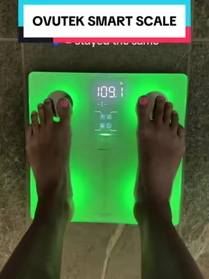 I've never seen a scale this hi-tech?! 🤯 @Ovutek #smartscale #ovuteksmartscale #weightloss #Fitness #healthylifestyle 