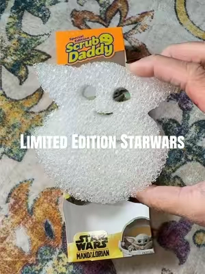 The Scrub Daddy Mandalorian 3 Count Sponge Set includes The Mandalorian, Grogu, and Grogu in his Hover Pram, and I genuinely think collectors are going to have a hard time deciding. #ScrubDaddy #TheMandalorian #Grogu #StarWars #mandalorian 
