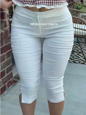I’m wearing a small, 130lbs 5’4 and they fit perfect 🤍 #capri #fashiontiktok #jeans #viralfinds 