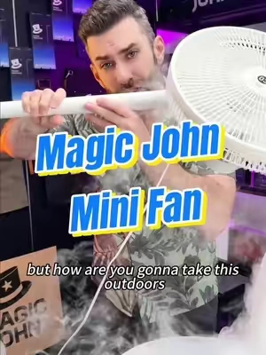Toss one of these into your bag when heading out in the summer, and you won't have to worry about the heat—no matter how hot it gets.#MAGICJOHN #foryoupage❤️❤️ #losangeles #tiktokmademebuyit #handheldfan 