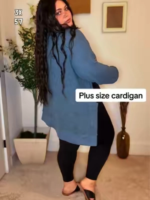 #plussizefashion #cardigan #tiktokshopsummersale #layeringoutfits #curvyfashion @Aleumdr Fashion 