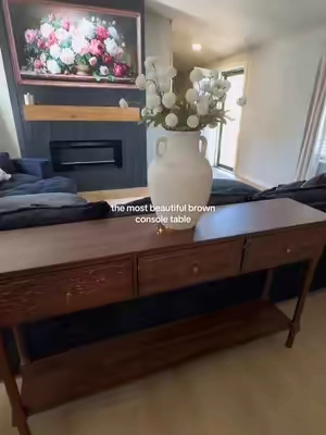 simply beautiful ✨ #consoletable #entrywaytable #livingroomfurniture #homeaesthetic #furniturefinds 