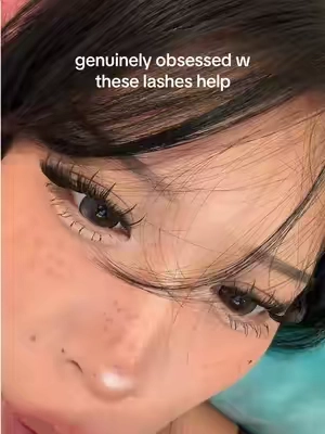#goddvenus #goddvenuslashes #lashes #mangalashes #lashclusters 