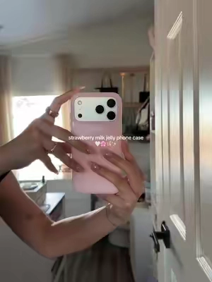 #velvetcaviar #cutephonecases #magsafe #tiktokshopcreatorpicks #pinkaesthetic 