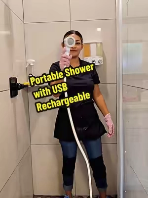 Portable Shower with USB Rechargeable #regaderaportatil #portableshower #cleanshower #tipsdelimpieza #housecleaning 