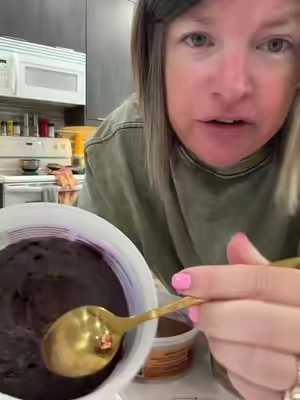 Healthy cookie dough #cookiedough #browniebatter #hungryroot 