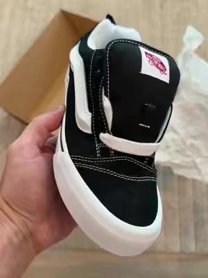 Vans Knu School is a hot take on a classic shoe #tiktokshopcreatorpicks #tiktokshopbacktoschool #vans #sneakers #shoes 