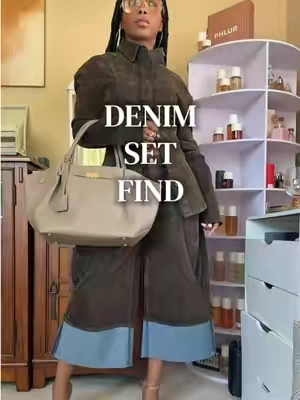 The denim set from Akira is perfect for the fall. I saw it last year and it sold out, so happy to see it restocked.  #falloutfitinspo #fashiontok #fallfashiontrends #denimset #fashioninspo 