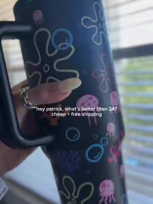 I NEEEEED IT 🧽 🌊 🪼  #tumbler 