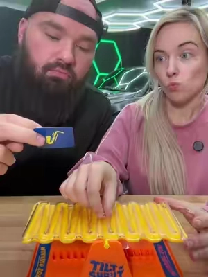 7667698683013549325